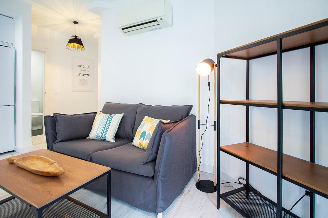 Apartamentos Cuatro Caminos Madrid Eksteriør billede
